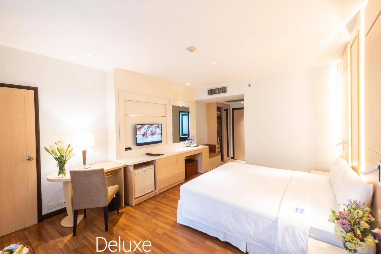 Zenith Sukhumvit Hotel Бангкок Экстерьер фото