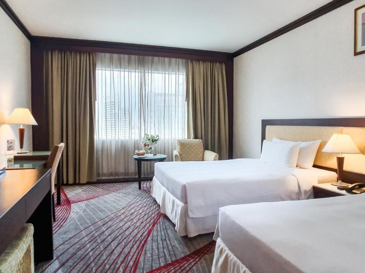 Zenith Sukhumvit Hotel Бангкок Экстерьер фото