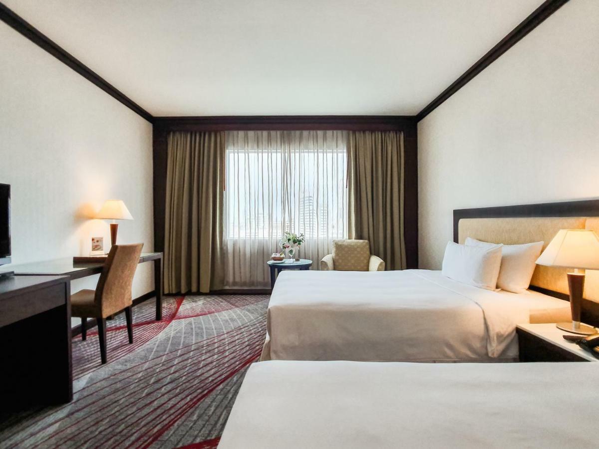 Zenith Sukhumvit Hotel Бангкок Экстерьер фото